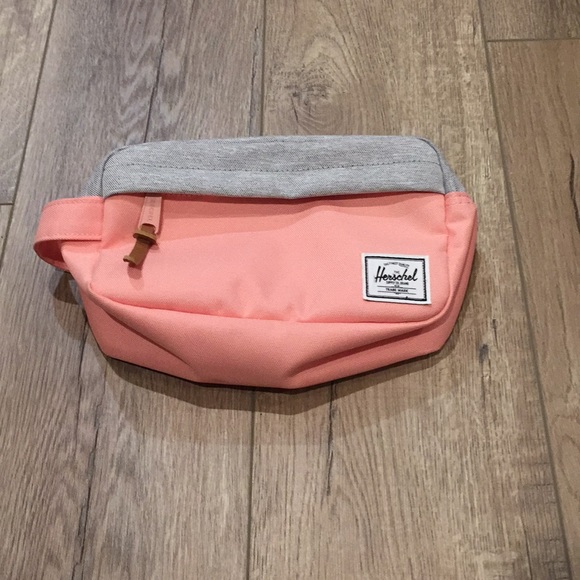 herschel travel kit carry on